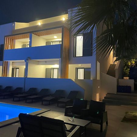 Villa Aquamarine Apartments Новаля Екстериор снимка