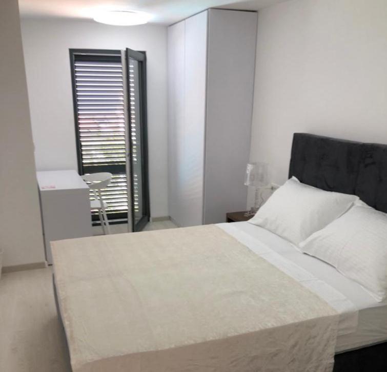 Villa Aquamarine Apartments Новаля Екстериор снимка