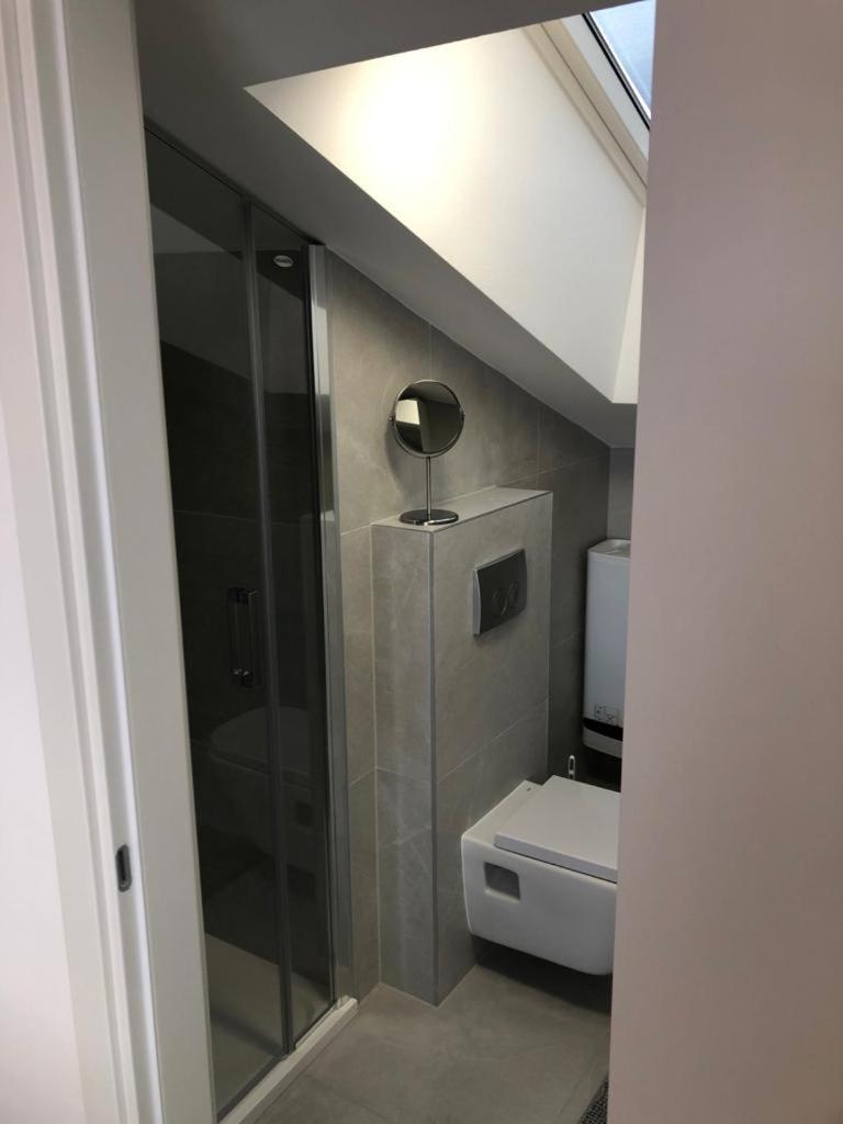 Villa Aquamarine Apartments Новаля Екстериор снимка